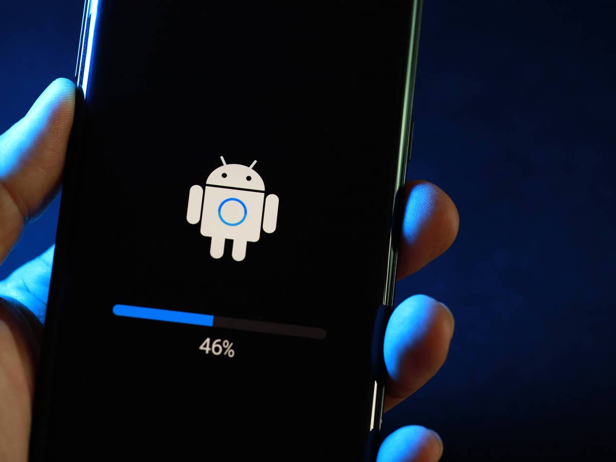 Smartphone-Update auf einem Android-Smartphone.