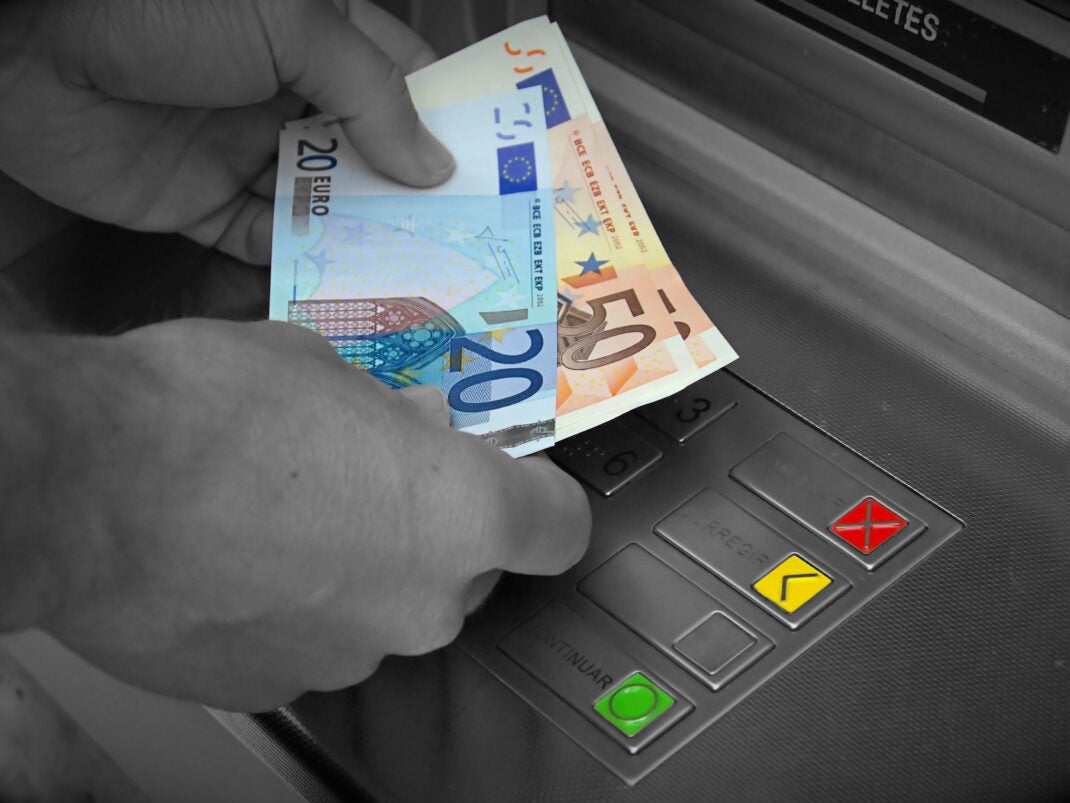 #Verbraucherzentrale warnt: Wer nicht aufpasst, muss 854 Euro zahlen