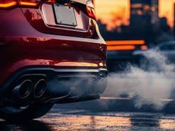 Auspuff eines Verbrenners