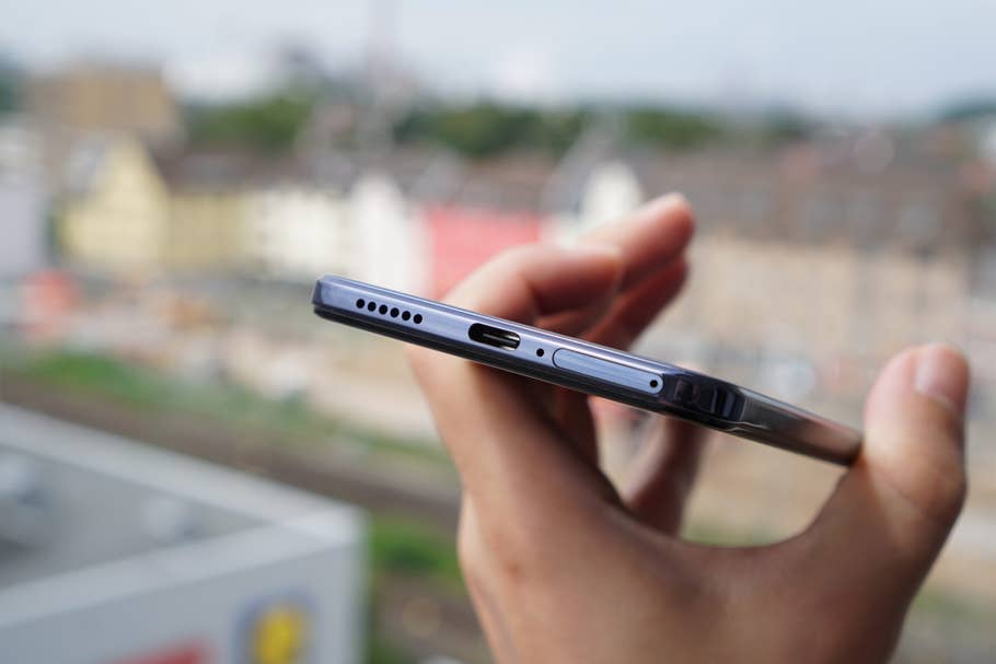 Vivo V21 5G im Hands-On Vivo-Smartphone im Test