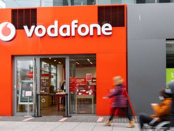 Vodafone-Geschäft in einer Einkaufsstraße