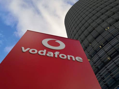Vodafone-Schild vor einem Hochhaus