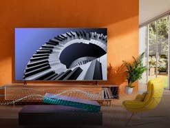 Völlig irre - Dieser gigantische 85”-TV ist jetzt fast 60 % günstiger & du bekommst 'ne Switch geschenkt!