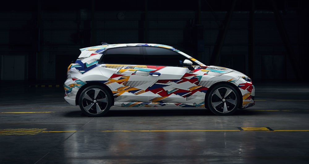 Volkswagen ID. Polo in der Seitenansicht.