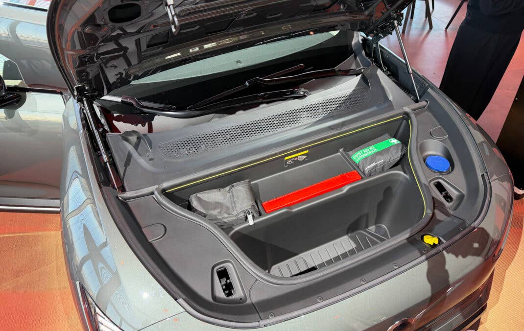 Frunk im Volvo EX60.