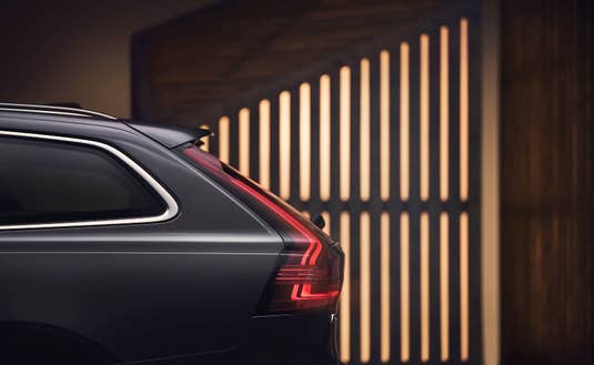 Volvo V90 - neue Heckleuchte