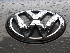 E-Auto von VW unschlagbar: Volkswagen schießt den Vogel ab