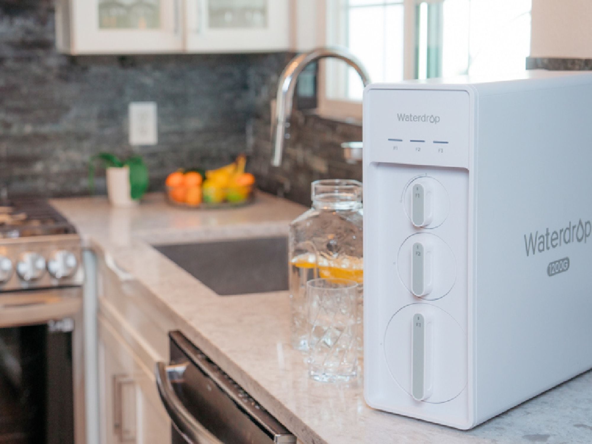 Nie-wieder-schwere-Wasserflaschen-schleppen-Amazon-verkauft-Produkt-das-Wasserk-sten-ersetzt