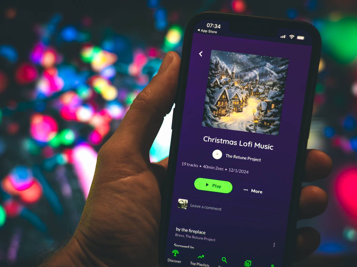 Weihnachtslieder kostenlos hören: Eine Gratis-Alternative zu Spotify überrascht