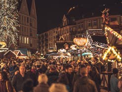 Ein Weihnachtsmarkt in Frankfurt