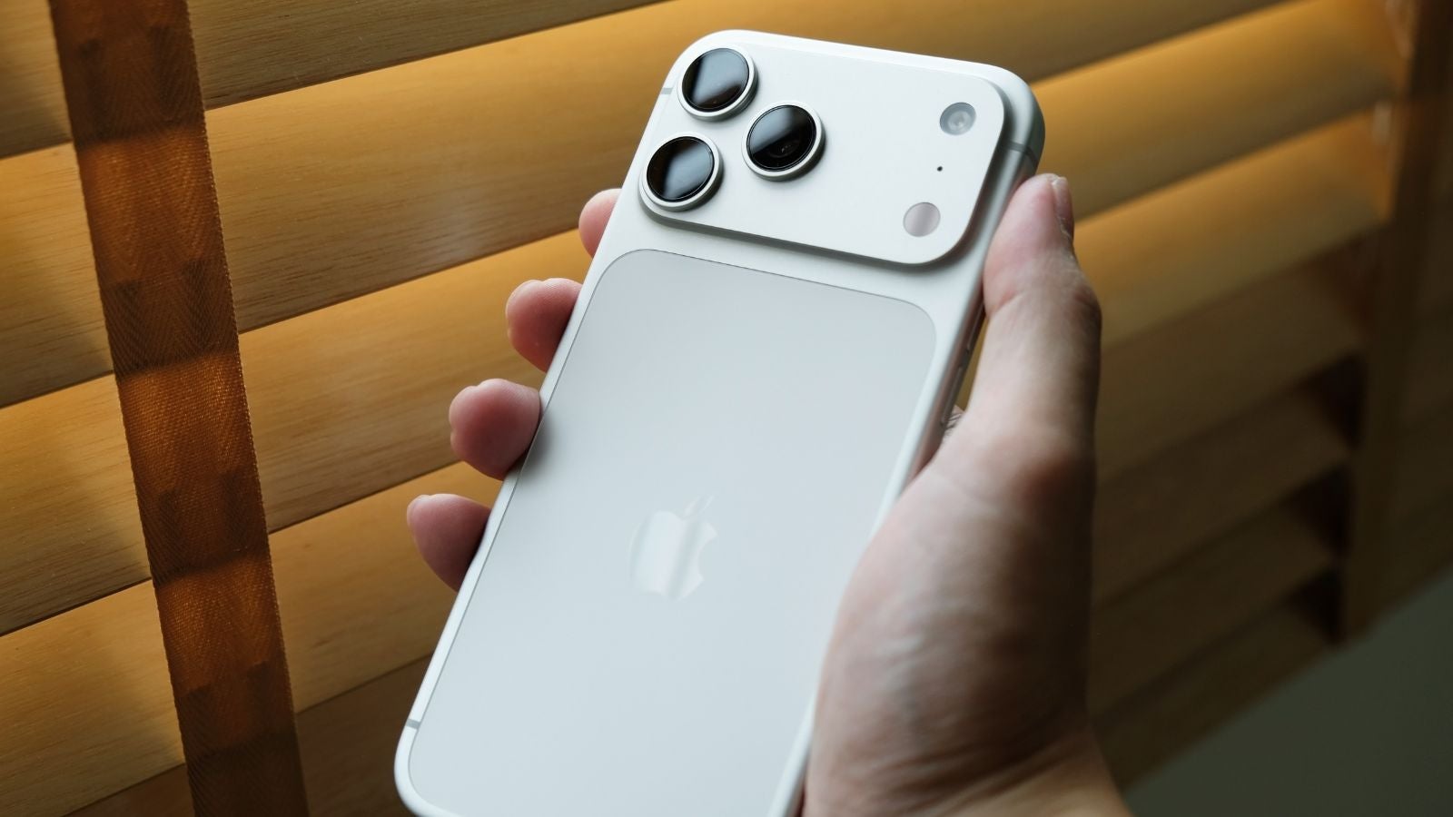 Wer Apple liebt, sollte jetzt dieses iPhone 17 Pro Bundle sehen