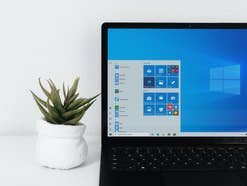 Ein Notebook mit Windows 10