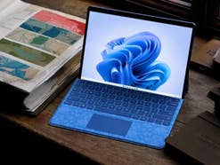 Microsoft Surface Pro Elite X mit Copilot
