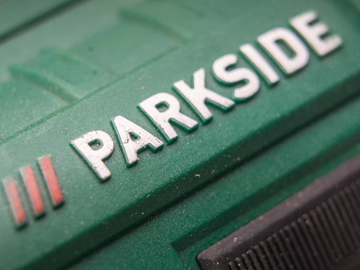 Parkside Abverkauf bei Lidl: Angebote für unter 35 Euro Parkside Logo auf einem Werkzeug