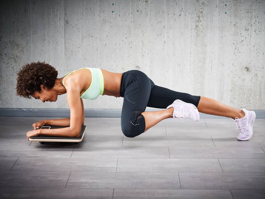 Workpout-Übungen mit dem Plankpad