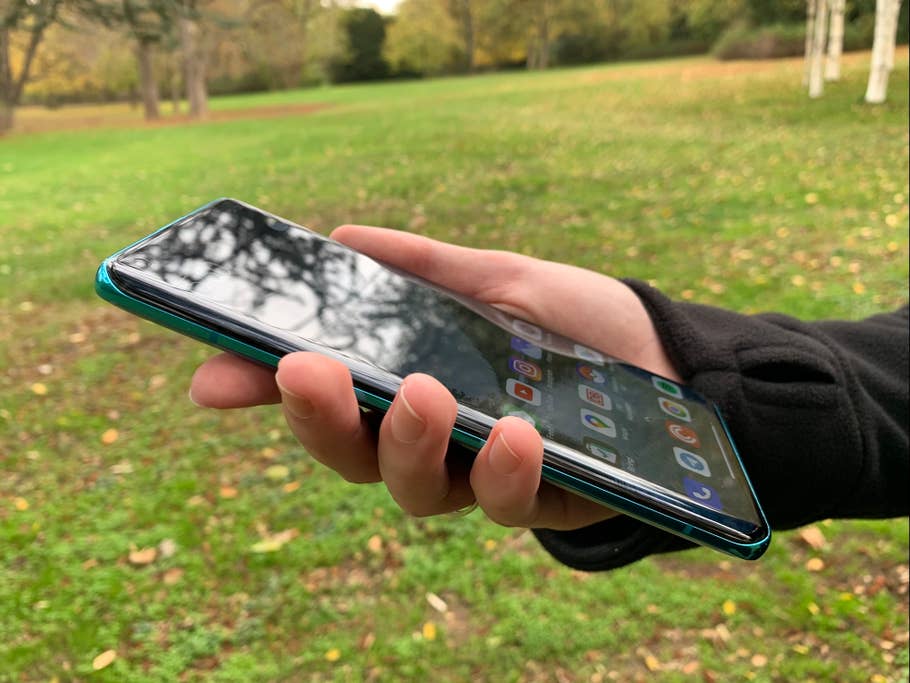Die Display Ränder sind gebogen