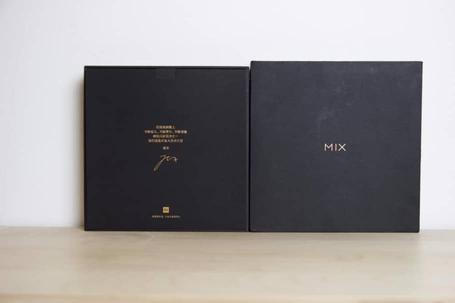 Xiaomi Mi Mix 2 - Unboxing