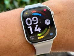 Xiaomi Redmi Watch 6 NFC am Handgelenk von Hayo Lücke.