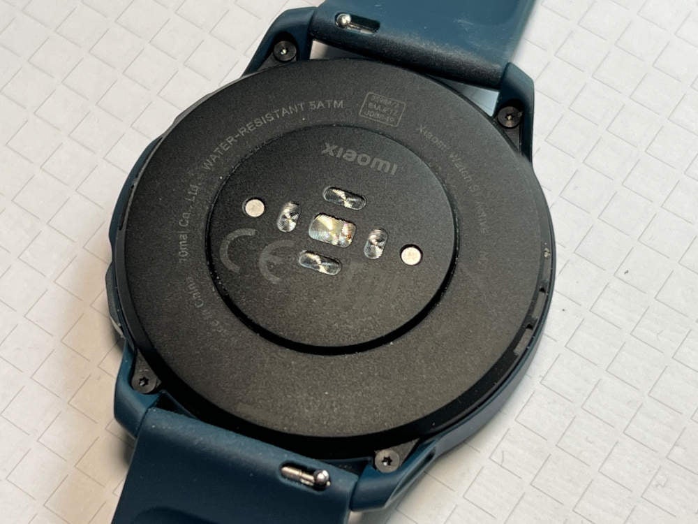 Rückseite der Xiaomi Watch S1 Active