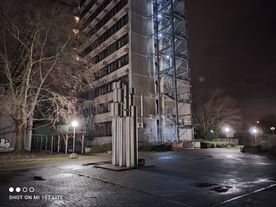 Mit dem Nacht-Modus sind auch bei Dunkelheit für die Preisklasse sehr gute Fotos möglich.