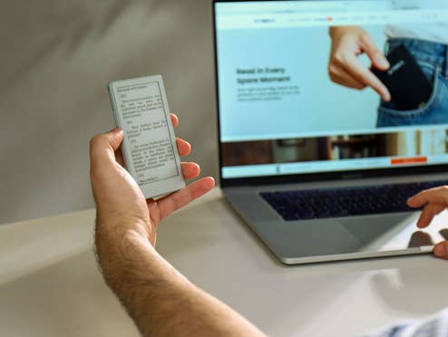 Xteink X4 Pro eReader