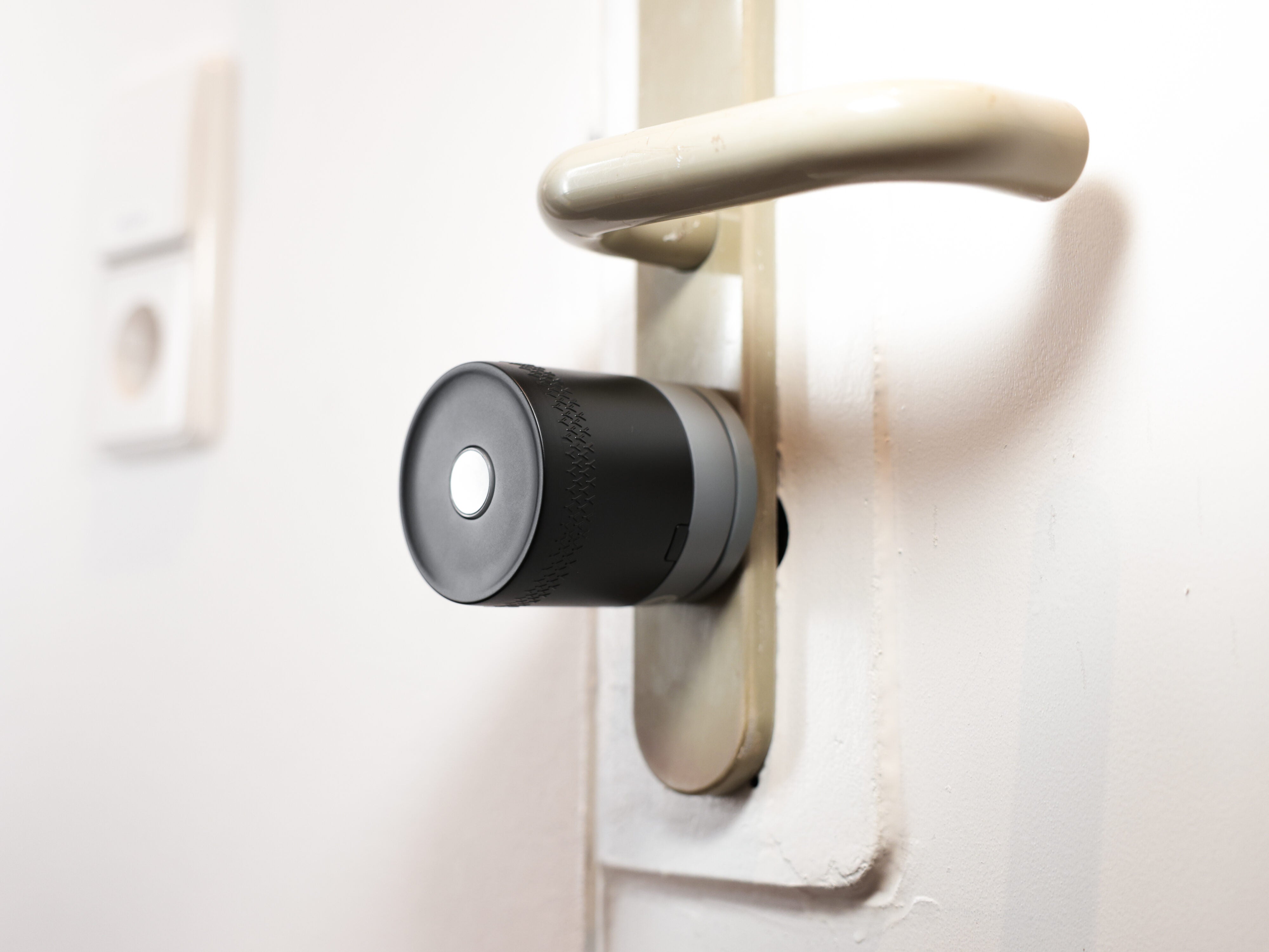 G-nstiger-Nuki-Klon-Smart-Lock-von-Yale-im-Test