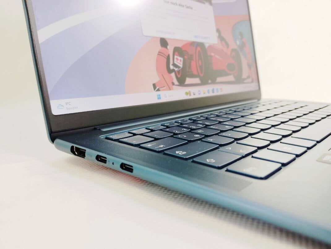 Lenovo Yoga Pro7