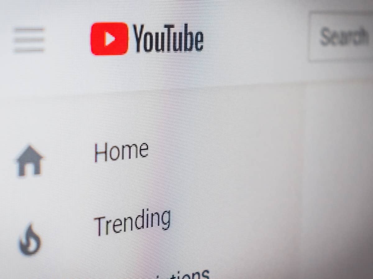 Neuer Warnhinweis bei YouTube: Das hat es damit auf sich