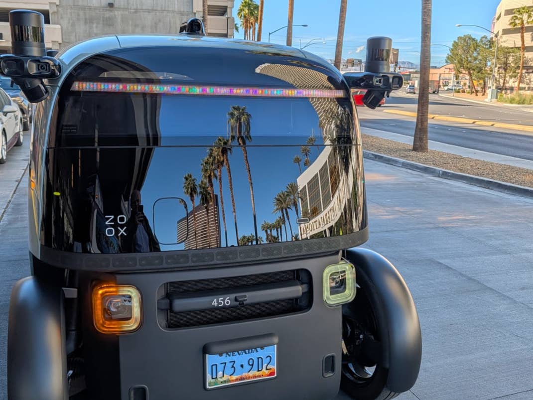 A Zoox from the front.