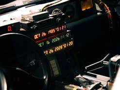 Innenraum des Autos aus Zurück in die Zukunft